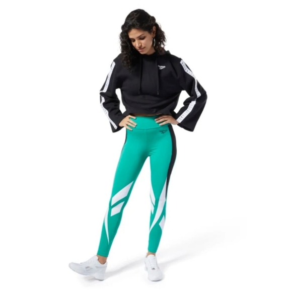 Reebok Classic Vector Hoodie - Picture 4 of 7